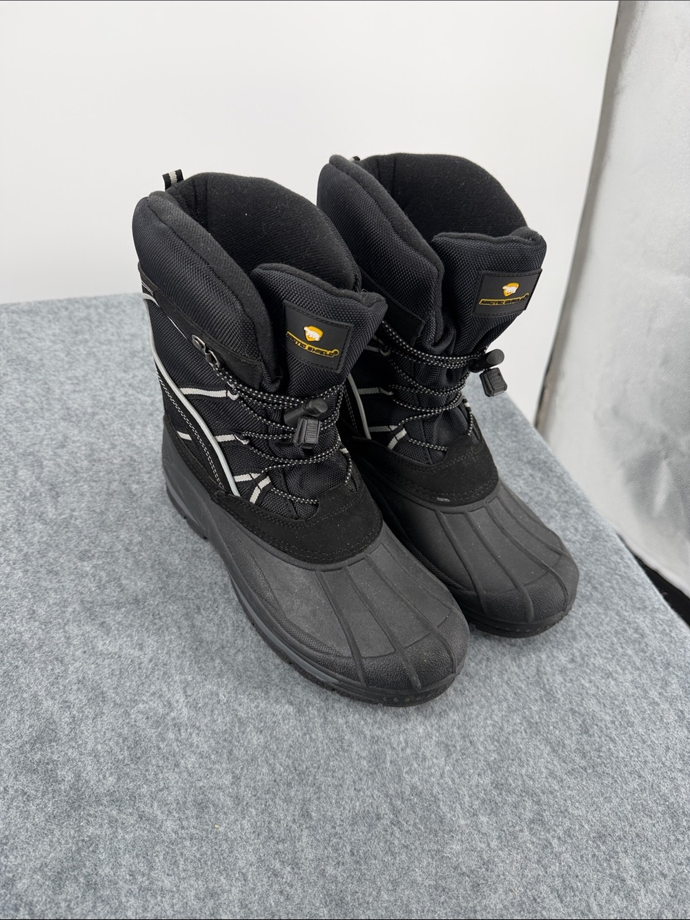 Arctic Shield Warm Comfortable Insulated
Waterproof Durable Outdoor boots